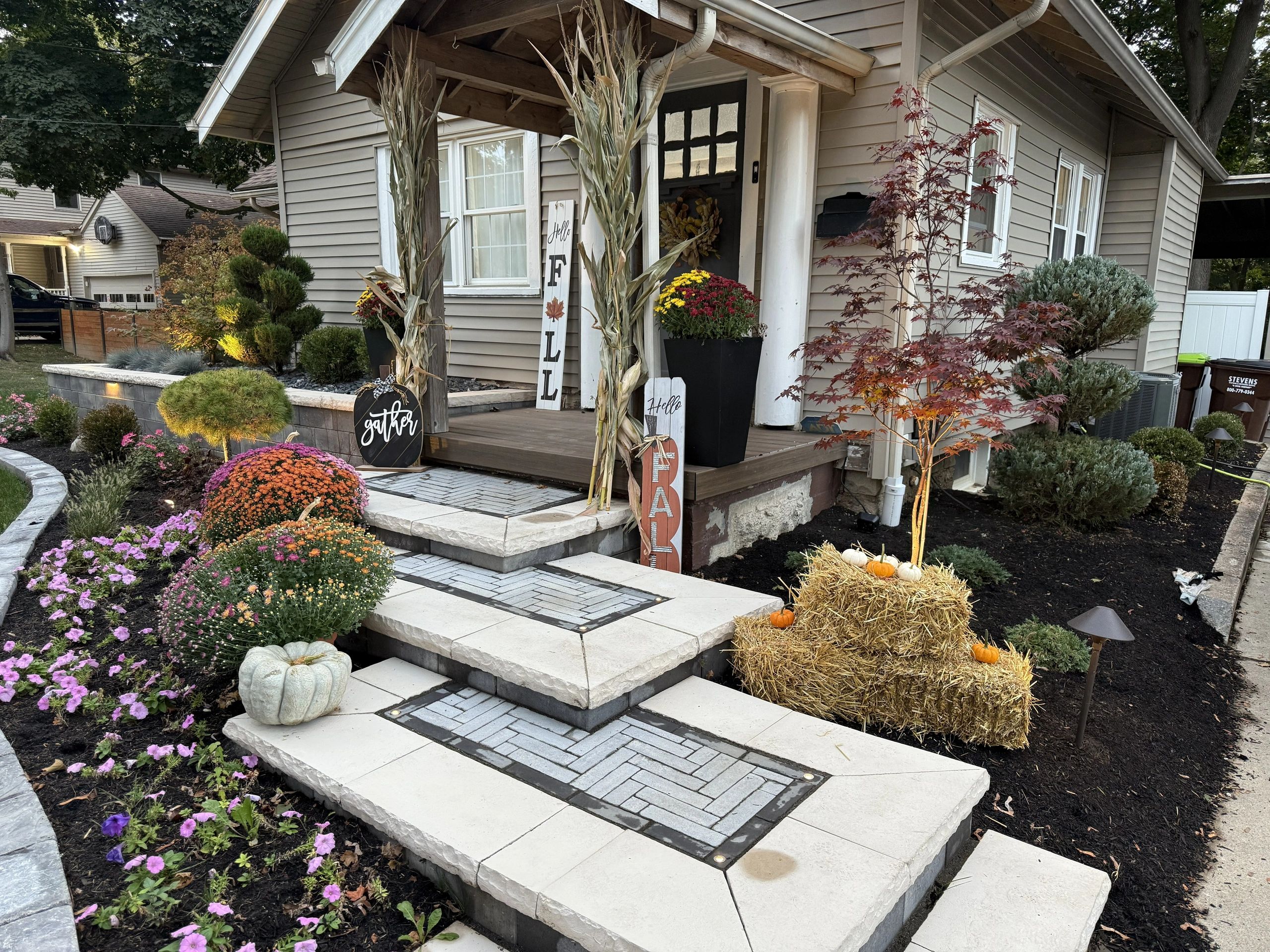 Shrub planting garden bed